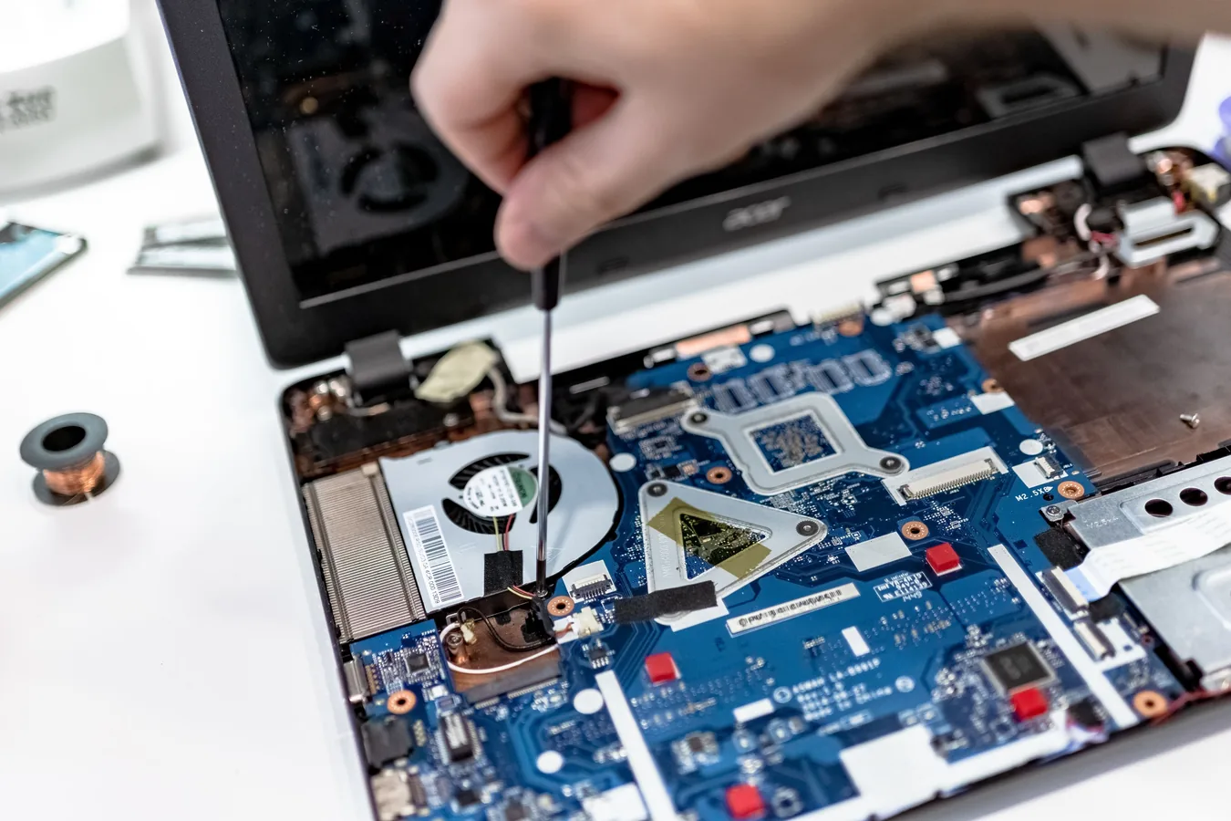 Laptop internal hardware repair in Tampa Bay